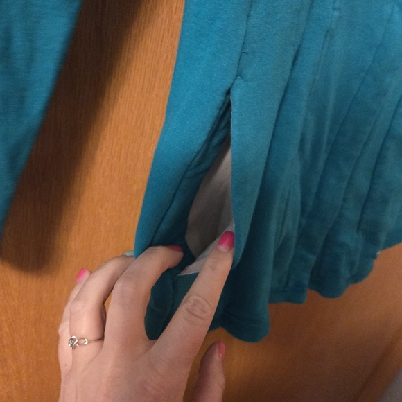 The North Face Asymmetrical Jacket - Picture 3 of 5